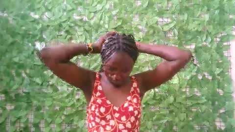 Snapshot of beib_love chatting on October 13, 1:44 pm beib_love online show from October 13, 1:44 pm