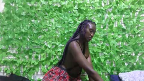 Snapshot of beib_love chatting on December 2, 8:59 pm beib_love online show from December 2, 8:59 pm