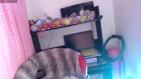 bekkasquirt online show from April 7, 7:58 pm