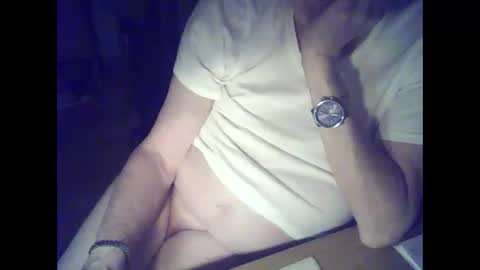 Snapshot of bekklove1 chatting on March 2, 3:34 am bekklove1 online show from March 2, 3:34 am