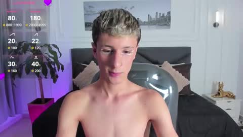 Snapshot of belami_blake chatting on November 7, 6:24 am belami_blake online show from November 7, 6:24 am