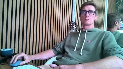 Snapshot of belami_france chatting on September 19, 11:00 am SexFriendFrance online show from September 19, 11:00 am