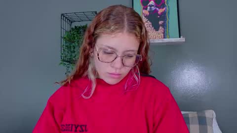 Snapshot of belamiller chatting on October 29, 11:45 am BELA online show from October 29, 11:45 am