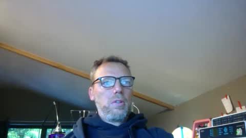 Snapshot of belgianordenary chatting on October 16, 6:47 am belgianordenary online show from October 16, 6:47 am