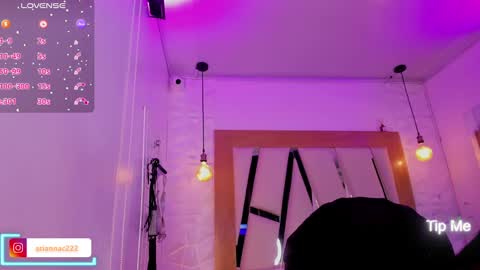 Bella online show from January 28, 7:42 pm