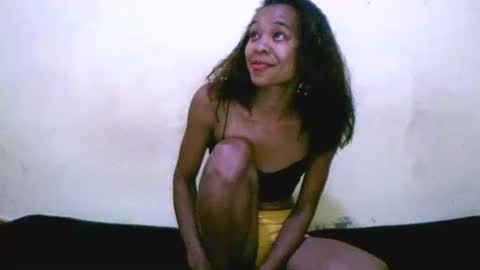 bella193999 online show from December 4, 5:11 pm