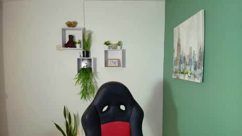 Snapshot of bella_99x chatting on March 5, 11:49 am Bel 3 online show from March 5, 11:49 am