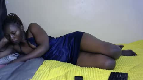 bella_c8 online show from September 10, 12:32 am