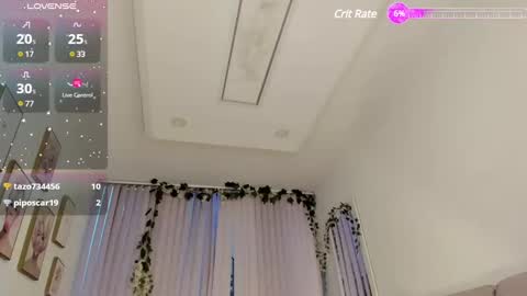 Snapshot of bella_es chatting on February 12, 10:37 pm Onlyfans isa bella 23 online show from February 12, 10:37 pm