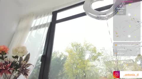 bella_posh online show from November 15, 8:44 am