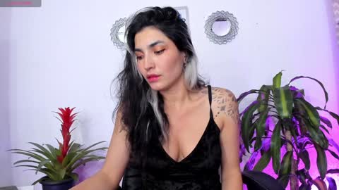 Bella online show from February 1, 9:40 pm