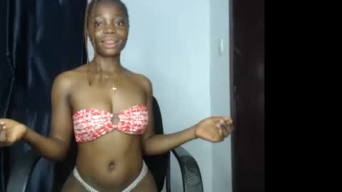 bella online show from September 26, 5:28 pm