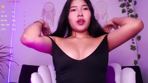 Snapshot of bellabills chatting on February 11, 9:03 pm Bella online show from February 11, 9:03 pm