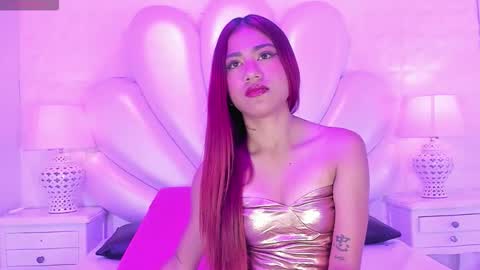 Snapshot of bellablazze chatting on November 4, 12:04 pm bellablazze online show from November 4, 12:04 pm