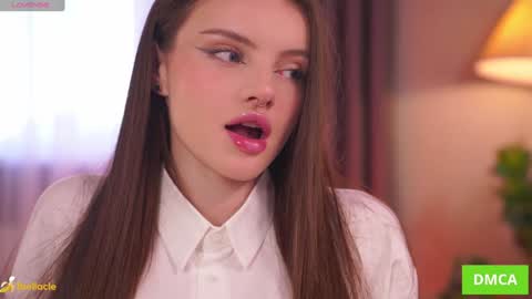 Snapshot of bellacle chatting on October 6, 7:28 am Bella I took a vacation and Ill be back on December 18th So dont lose me To keep in touch I have a TG - you can find below online show from October 6, 7:28 am