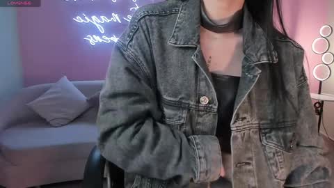 Bella online show from March 29, 11:16 pm