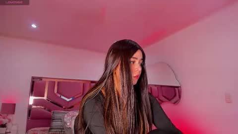 Snapshot of belladiamond18 chatting on December 13, 7:53 pm TELL ME GODDESS NEXT Transmission 01122024 9PM TO 4AMColombian hour THANKS Follow me online show from December 13, 7:53 pm