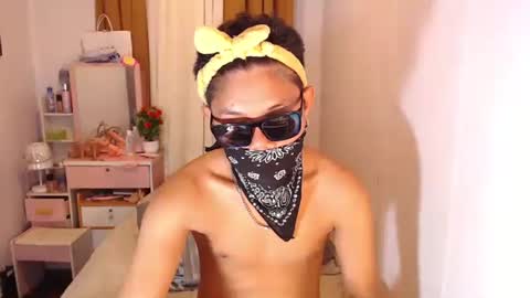 Bella online show from September 17, 3:03 pm