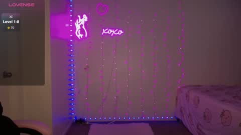 Bella Monroe online show from February 27, 4:12 am