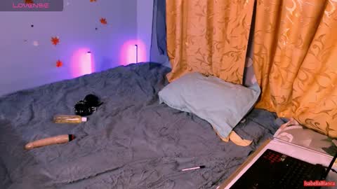 Snapshot of bellaqueen0701 chatting on November 5, 9:26 pm bellaqueen0701 online show from November 5, 9:26 pm