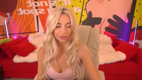 Bella online show from October 5, 6:23 am