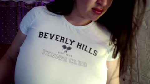 Snapshot of bellarousxx chatting on December 21, 5:58 am Sofia online show from December 21, 5:58 am