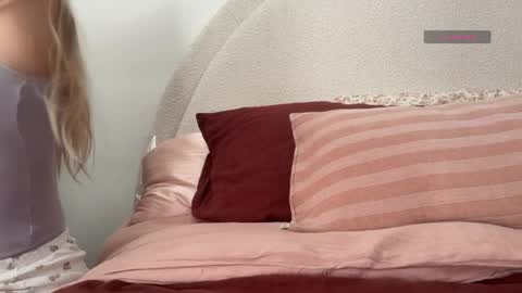 Isabella Ryder online show from March 25, 9:43 pm