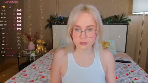 Bella online show from January 10, 1:18 am