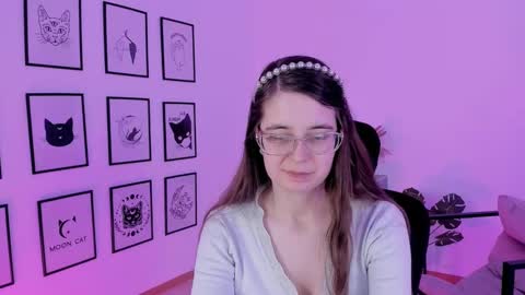 Snapshot of bellatrixllestrange chatting on December 16, 3:43 pm Bella. Ntmu online show from December 16, 3:43 pm