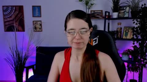 Snapshot of bellatrixllestrange chatting on January 6, 10:58 pm Bella. Ntmu online show from January 6, 10:58 pm