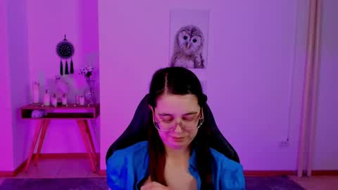 Snapshot of bellatrixllestrange chatting on January 28, 11:28 pm Bella. Ntmu online show from January 28, 11:28 pm