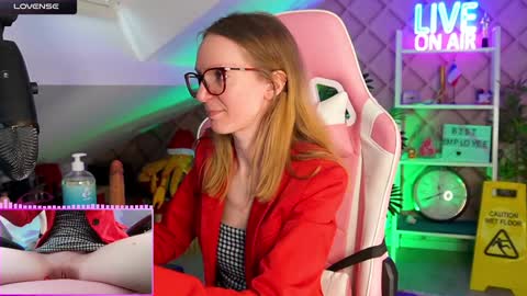 Alice online show from January 31, 10:42 am