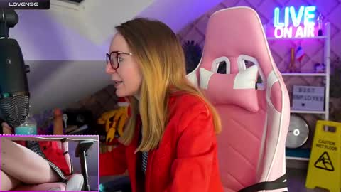 Alice online show from February 18, 7:43 am