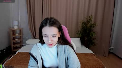 Belle online show from January 19, 1:31 am