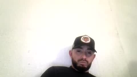 Snapshot of bemysecrett chatting on December 29, 5:21 am bemysecrett online show from December 29, 5:21 am