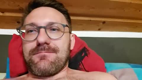 Snapshot of ben00189 chatting on September 13, 10:42 pm ben00189 online show from September 13, 10:42 pm