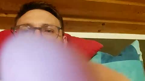 Snapshot of ben00189 chatting on October 16, 5:14 pm ben00189 online show from October 16, 5:14 pm