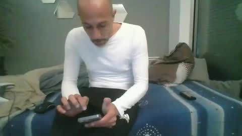 benbare13 online show from February 5, 6:59 pm