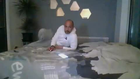 benbare13 online show from March 10, 10:34 pm