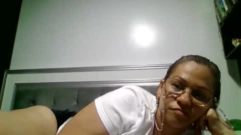 bendice625206 online show from October 24, 4:09 am