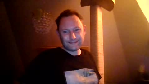 Snapshot of benizio_ chatting on January 10, 3:27 pm benizio online show from January 10, 3:27 pm