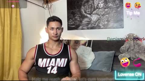 benjamincooperk online show from February 19, 10:28 pm