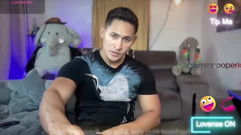 benjamincooperk online show from February 22, 10:19 pm