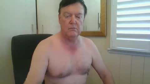 benjoid online show from November 25, 4:56 am