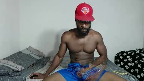 Snapshot of benkosmodel chatting on February 2, 12:30 am Benkos online show from February 2, 12:30 am