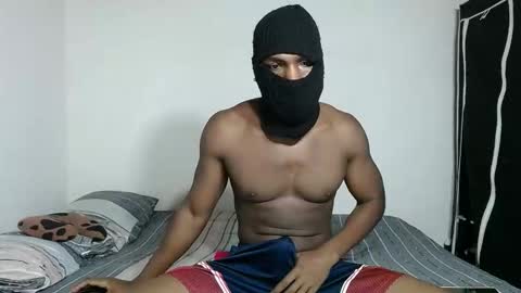 Snapshot of benkosmodel chatting on December 19, 4:25 pm Benkos online show from December 19, 4:25 pm