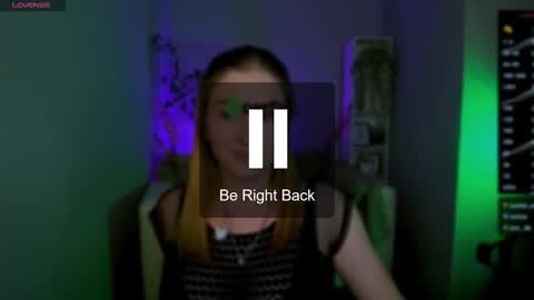 Snapshot of benny_duglas chatting on September 17, 12:23 am Benny online show from September 17, 12:23 am