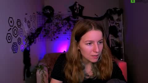 Snapshot of benny_duglas chatting on October 24, 12:12 pm Benny online show from October 24, 12:12 pm