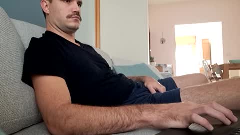 benoitgmx12 online show from September 14, 11:42 am