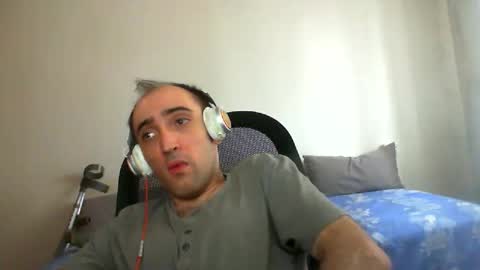 bentish online show from October 12, 6:56 am